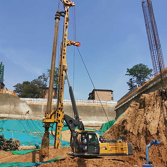 EQUIPOS DE PERFORACIÓN ROTATORIO - XR400D (ROTARY DRILL RIGS - XR400D ) - Imagen 3